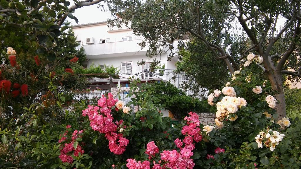 Apartament Apartment Lopar Lopar